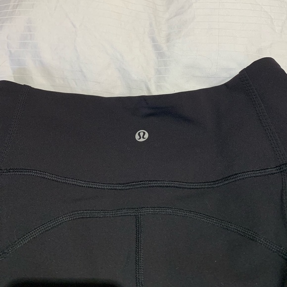 Lululemon Luxtreme High Waist Tights w Pockets - Picture 2 of 5